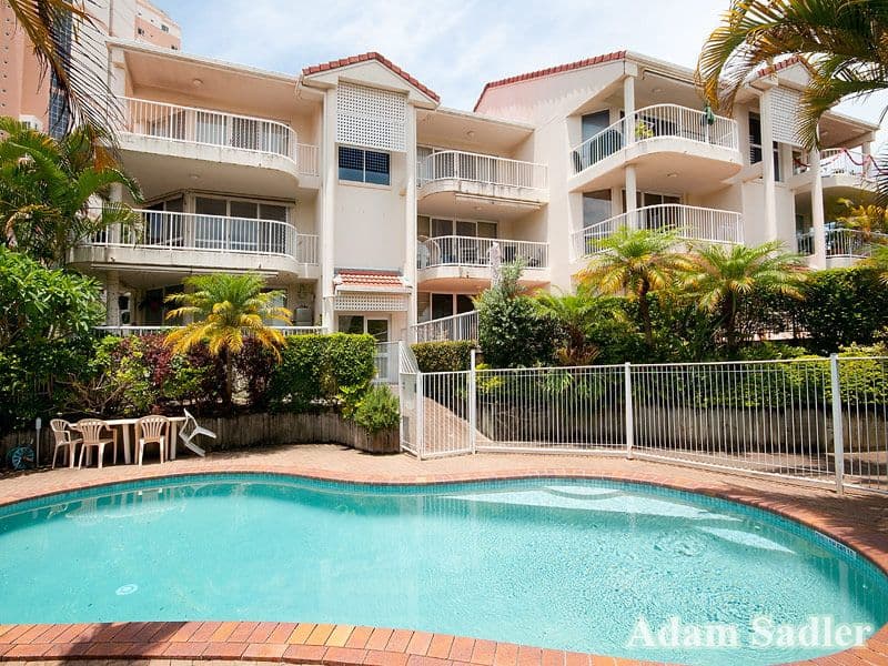 15 Jubilee Avenue, BROADBEACH QLD 4218, Broadbeach - Thumbnail 2