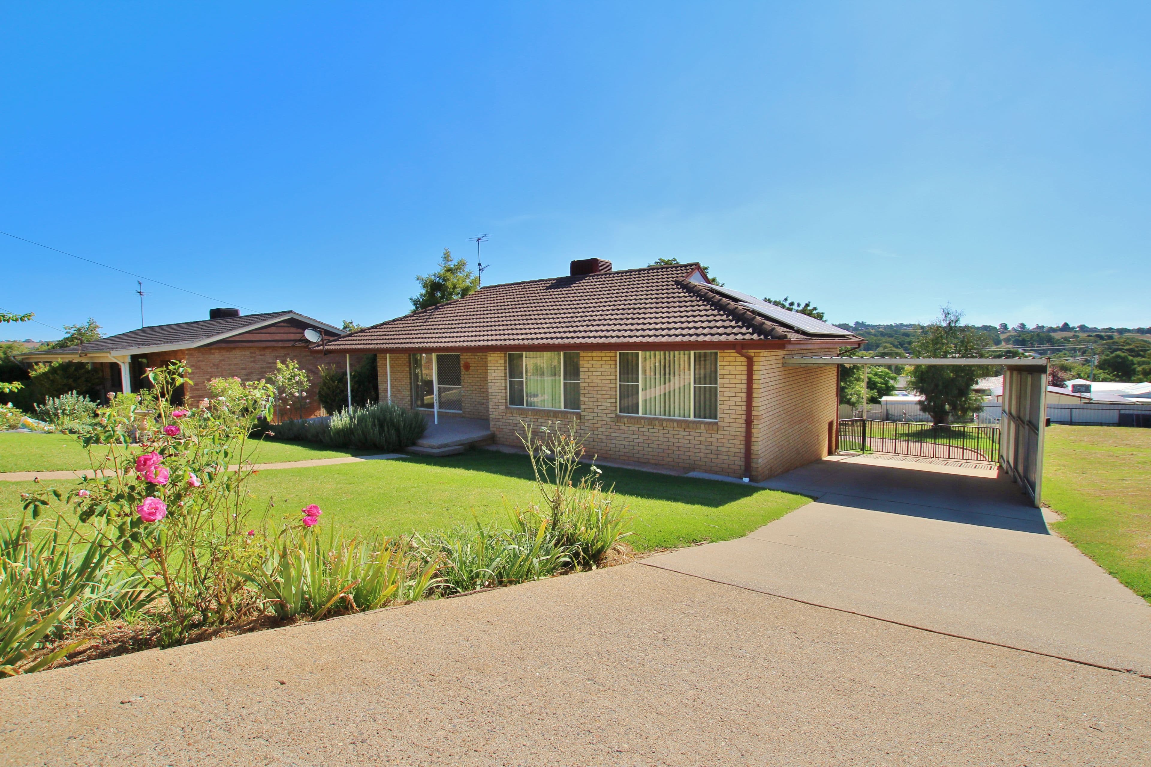 9 Milong Street, Young NSW 2594, Young - Image 1