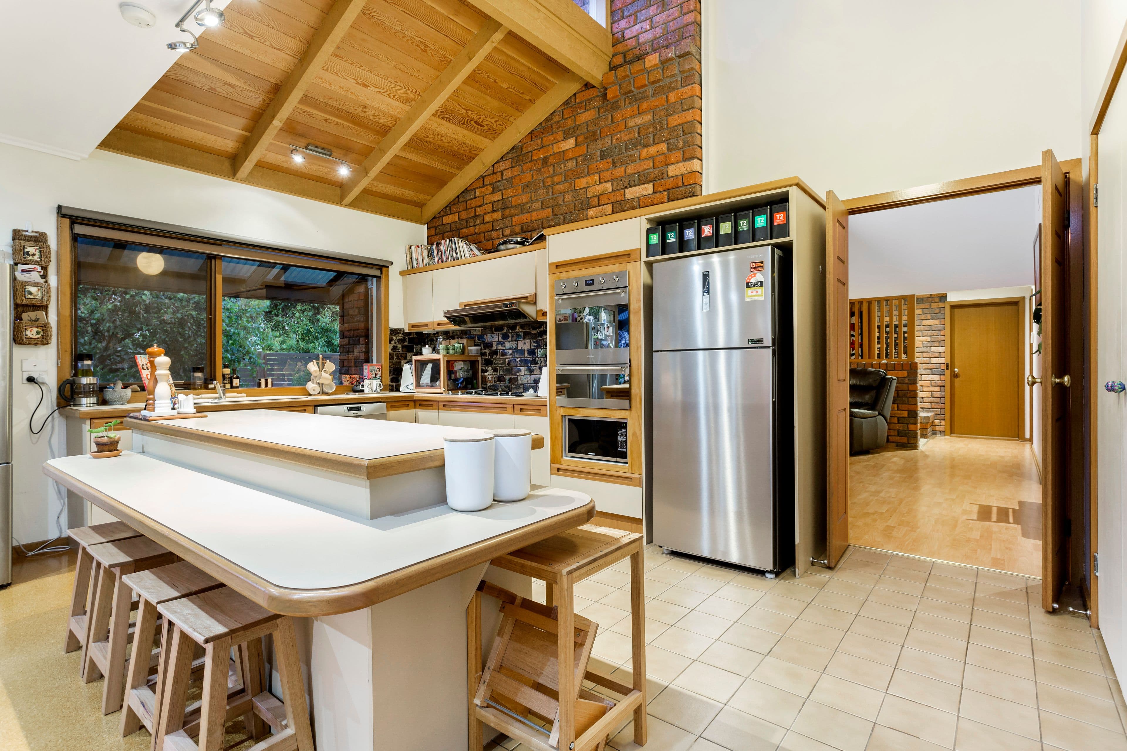 30 Raphael Crescent, Frankston VIC 3199, Frankston - Thumbnail 3
