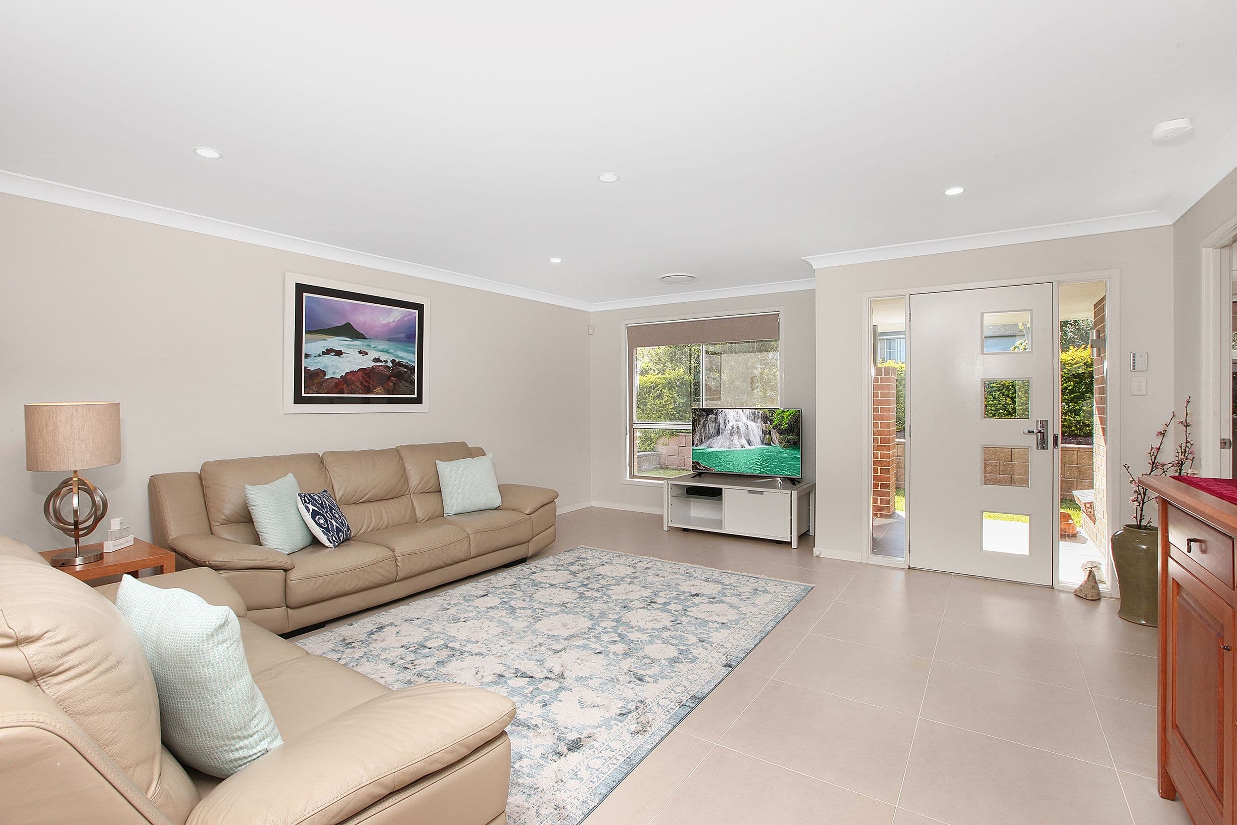 10 Dukic Street, Bonnyrigg Heights - Thumbnail 2