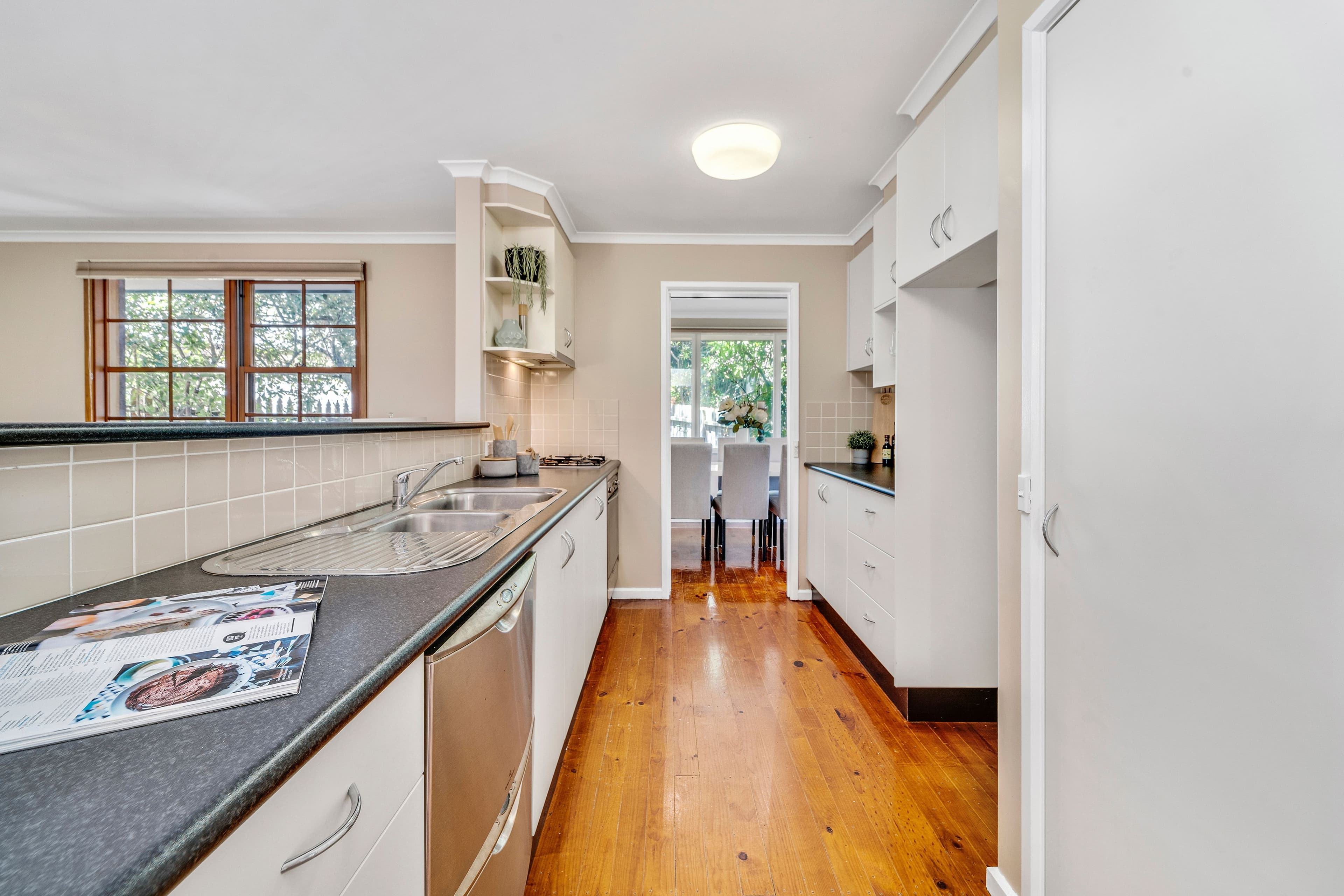 10 Hayward Street, Macgregor ACT 2615, Macgregor - Thumbnail 7