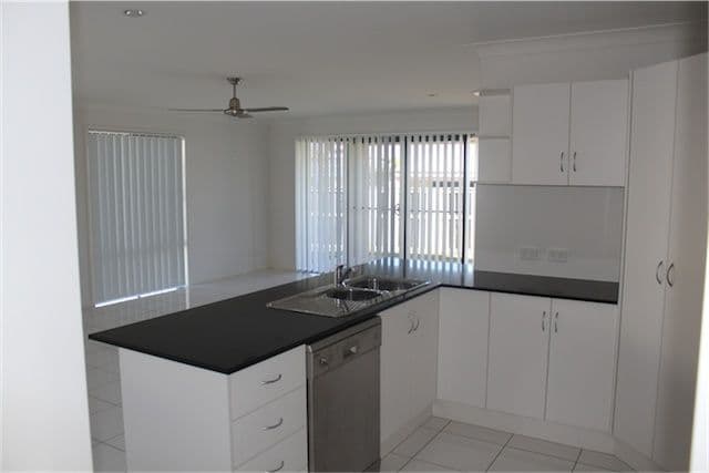 48 Miami Terrace, BLACKS BEACH QLD 4740, Blacks Beach - Thumbnail 3