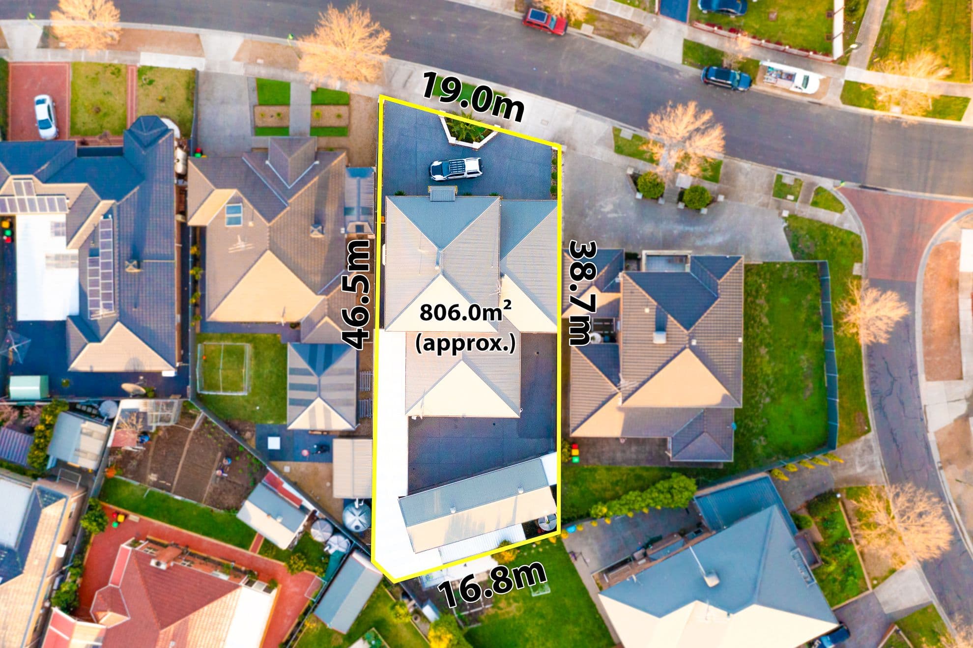 28 Montpellier Drive, Hillside VIC 3037, Hillside - Thumbnail 2