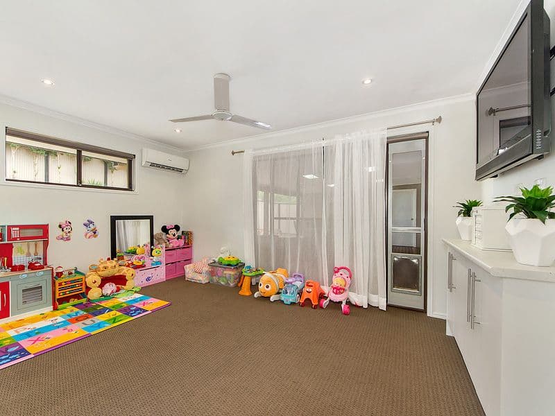 16 Lexington Drive, Worongary QLD 4213, Worongary - Thumbnail 8