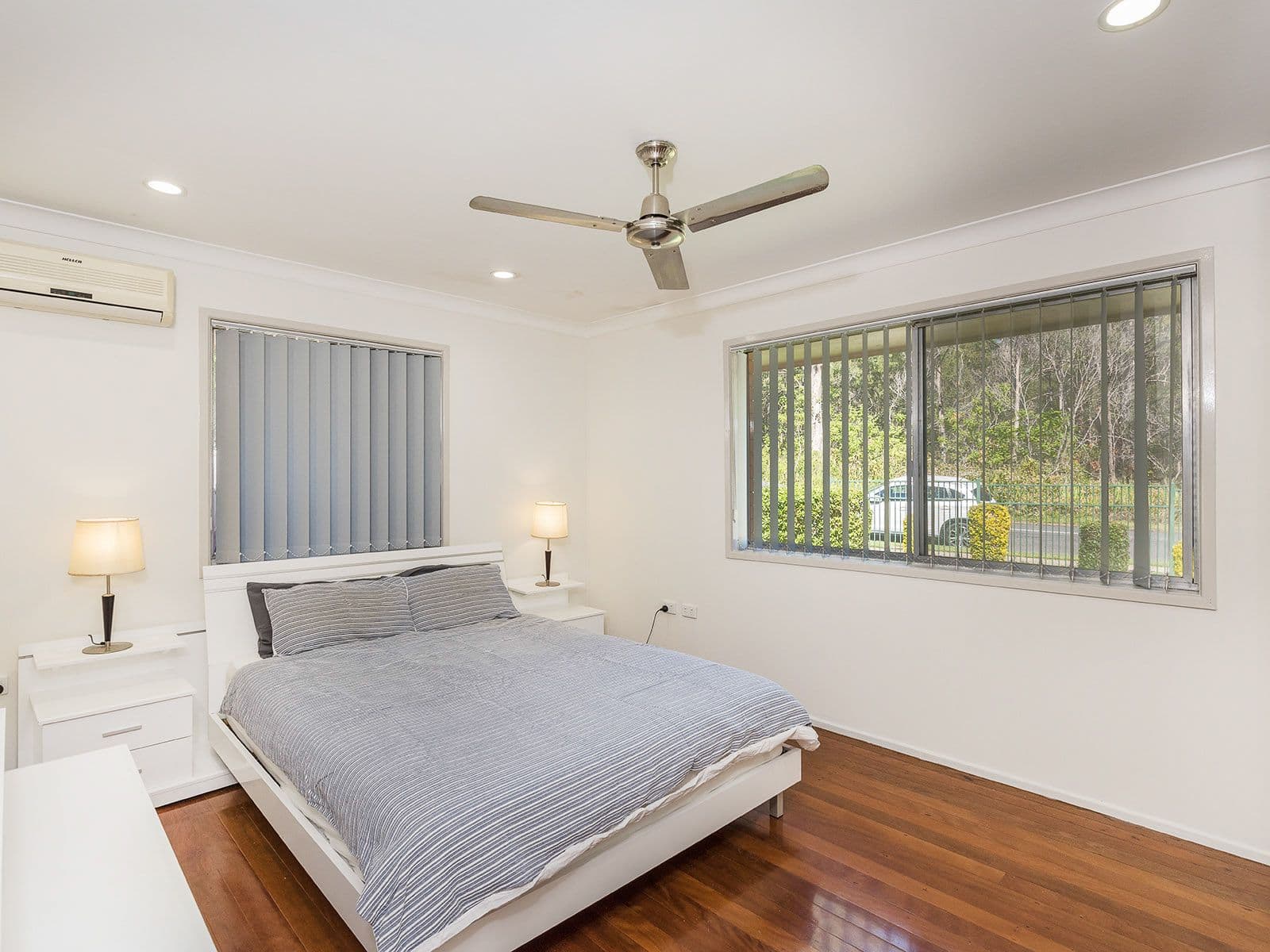 156 Messines Ridge Road, Holland Park West QLD 4121, Holland Park West - Thumbnail 4