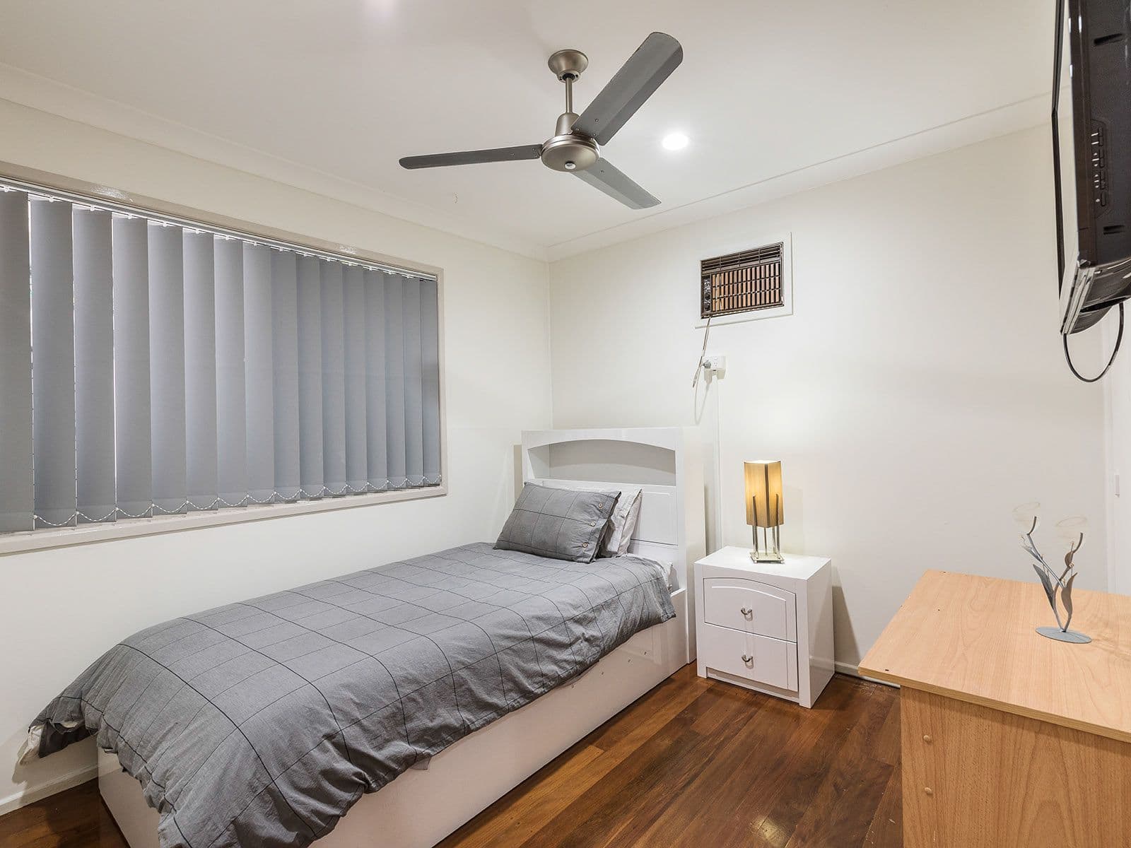 156 Messines Ridge Road, Holland Park West QLD 4121, Holland Park West - Thumbnail 6