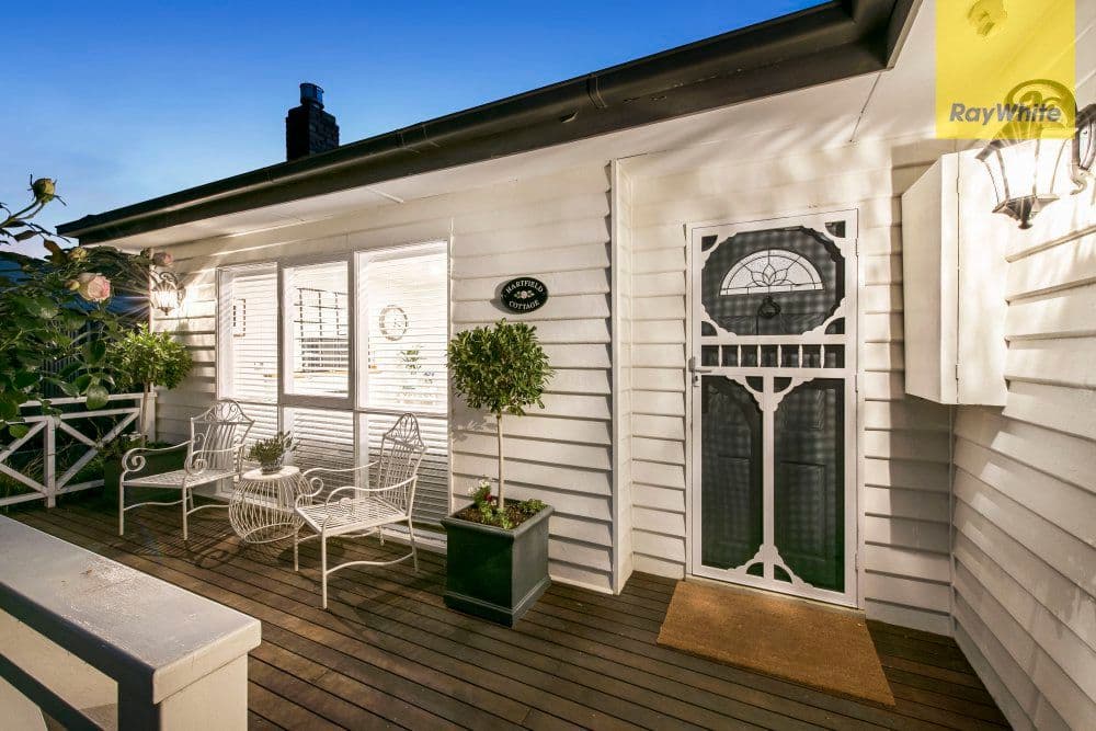 307
                La Trobe
                Street
            
            
            
            redan
            
            
            VIC,
            3350, Redan - Thumbnail 2
