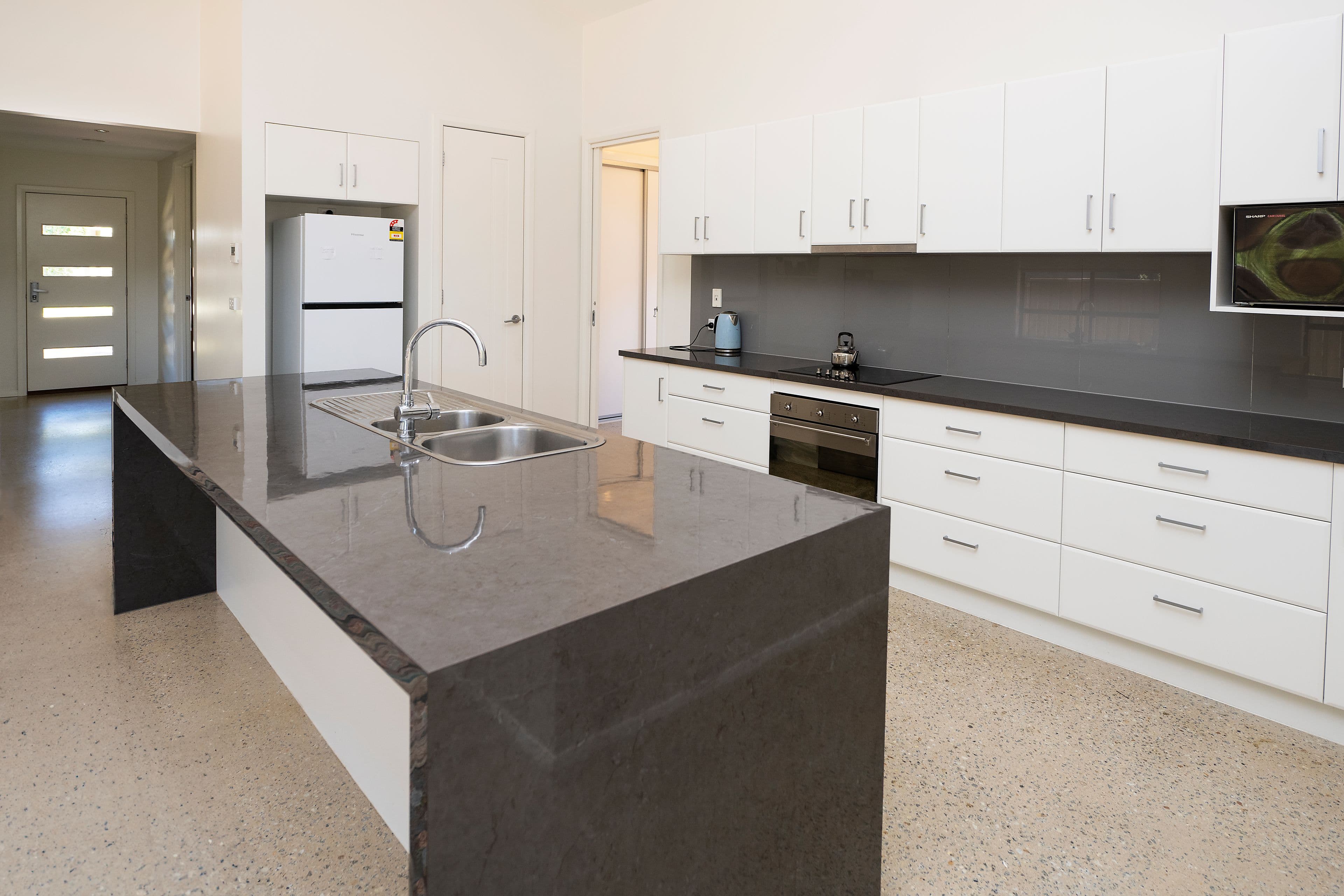 14 Village Way, Swan Hill VIC 3585, Swan Hill - Thumbnail 4