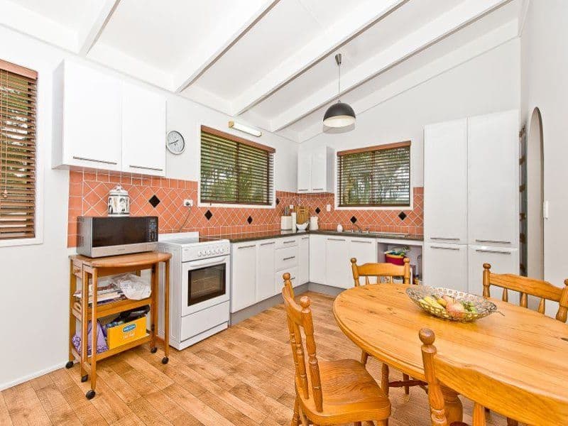 2 Bodiam Court, Strathpine QLD 4500, Strathpine - Thumbnail 4