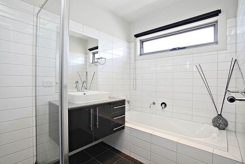 4 Woodbury Avenue, CAROLINE SPRINGS VIC 3023, Caroline Springs - Thumbnail 6