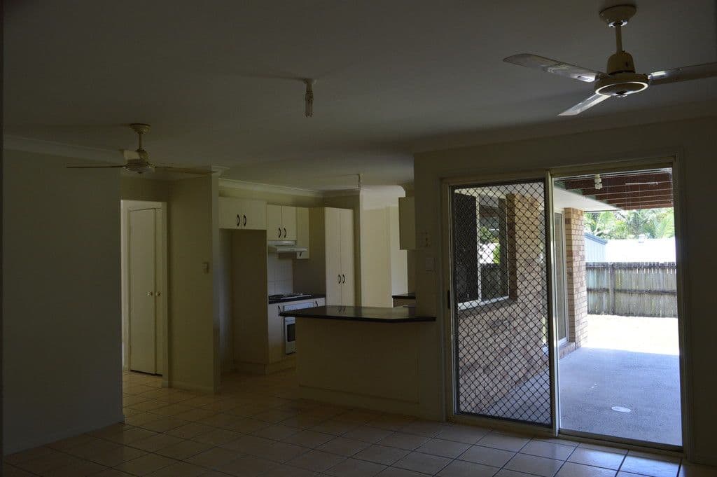 23 Cunningham Avenue, Landsborough QLD 4550, Landsborough - Thumbnail 7