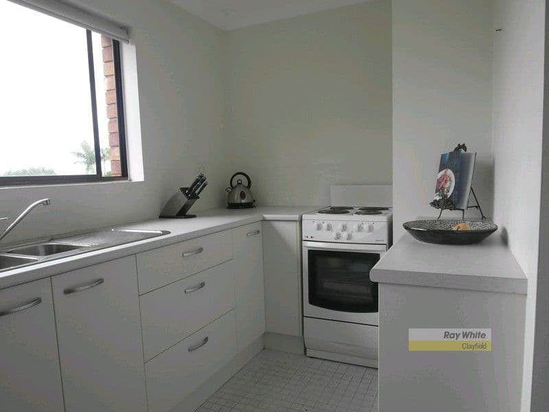 18 Kedron Street, WOOLOOWIN QLD 4030, Wooloowin - Thumbnail 3