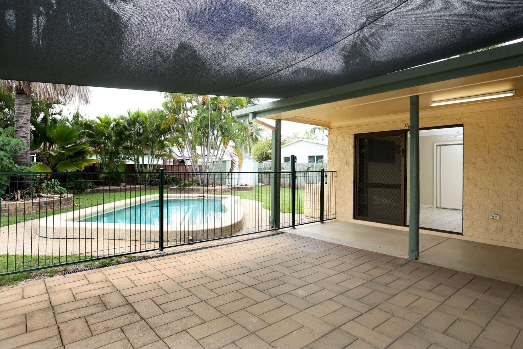 135 Yolanda Drive, Annandale QLD 4814, Annandale - Thumbnail 4