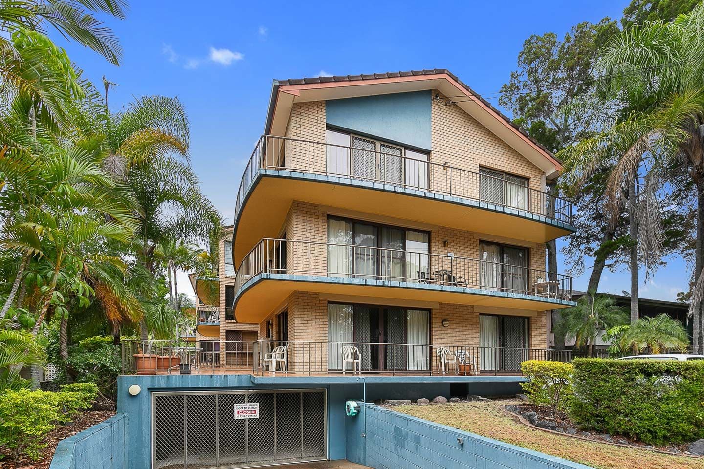 394 Esplanade, Torquay QLD 4655, Torquay - Image 1