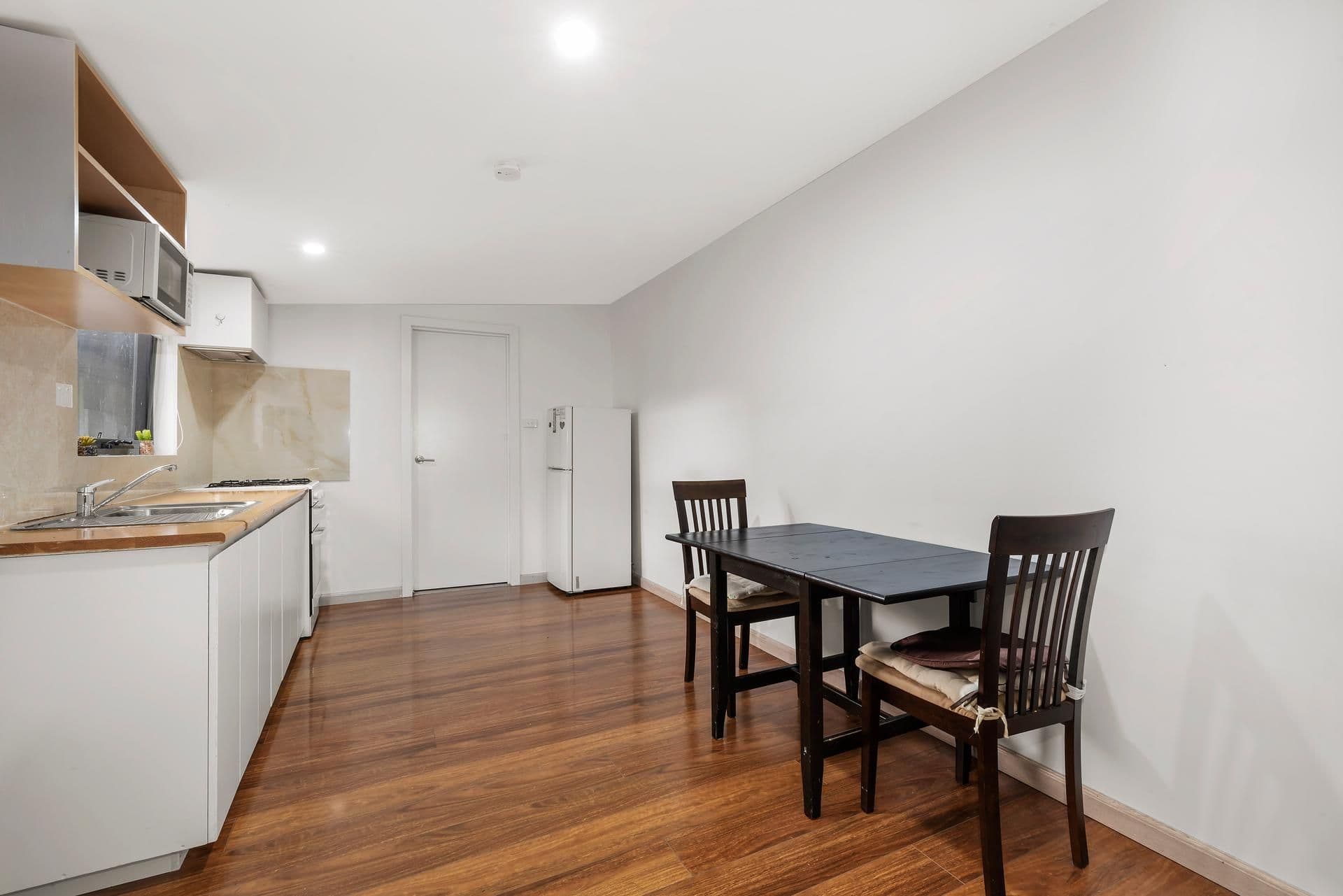 23 Inverness Avenue, Burwood VIC 3125, Burwood - Thumbnail 2