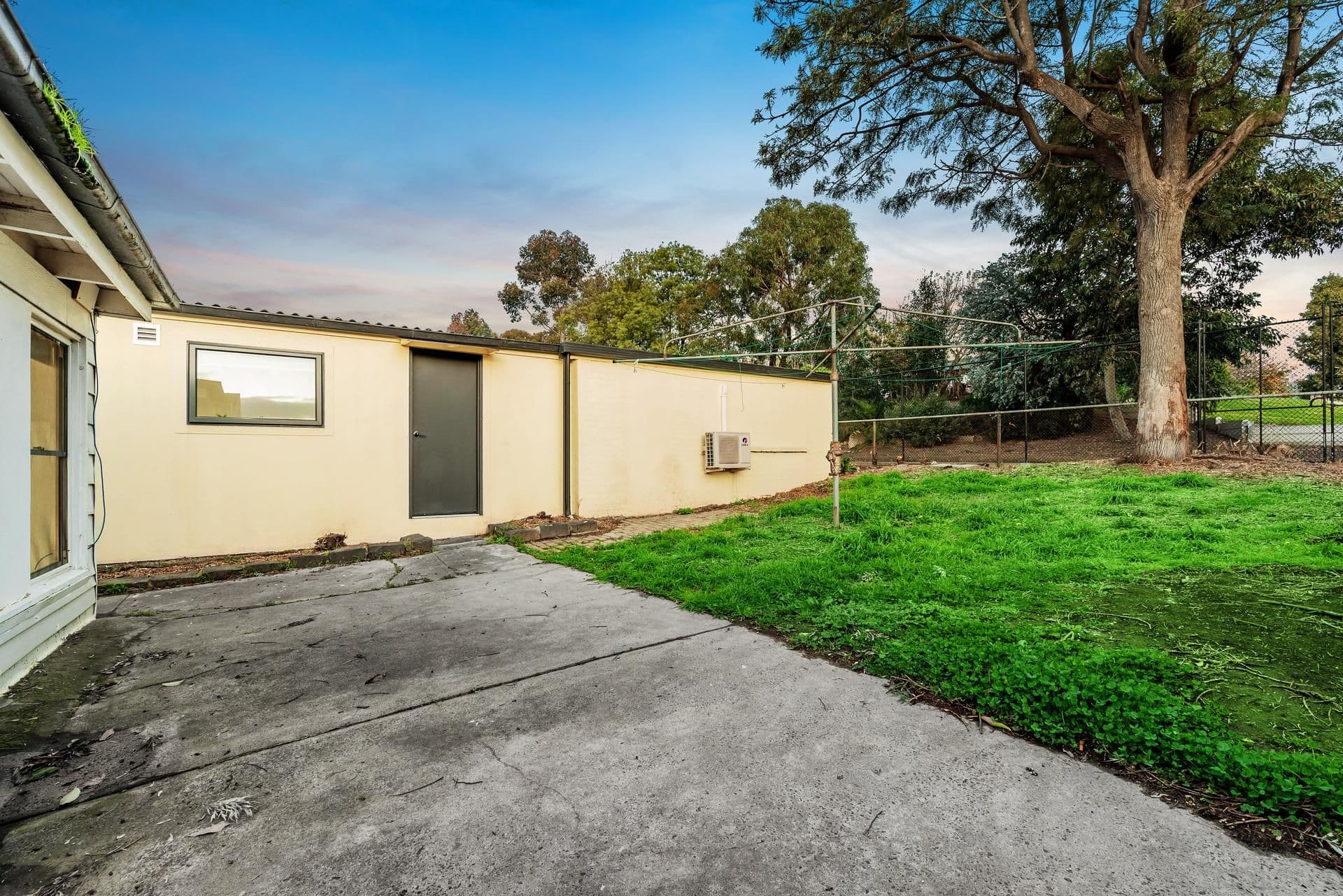 23 Inverness Avenue, Burwood VIC 3125, Burwood - Thumbnail 5