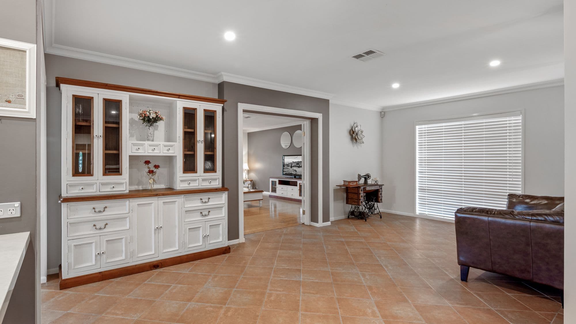 18 Veronica Place, Narellan Vale NSW 2567, Narellan Vale - Thumbnail 7
