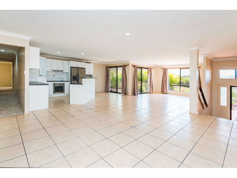 13 Puccini Place, Mackenzie QLD 4156, Mackenzie - Thumbnail 3