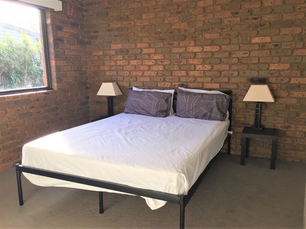 6 Thompson Avenue, Cobram VIC 3644, Cobram - Thumbnail 7