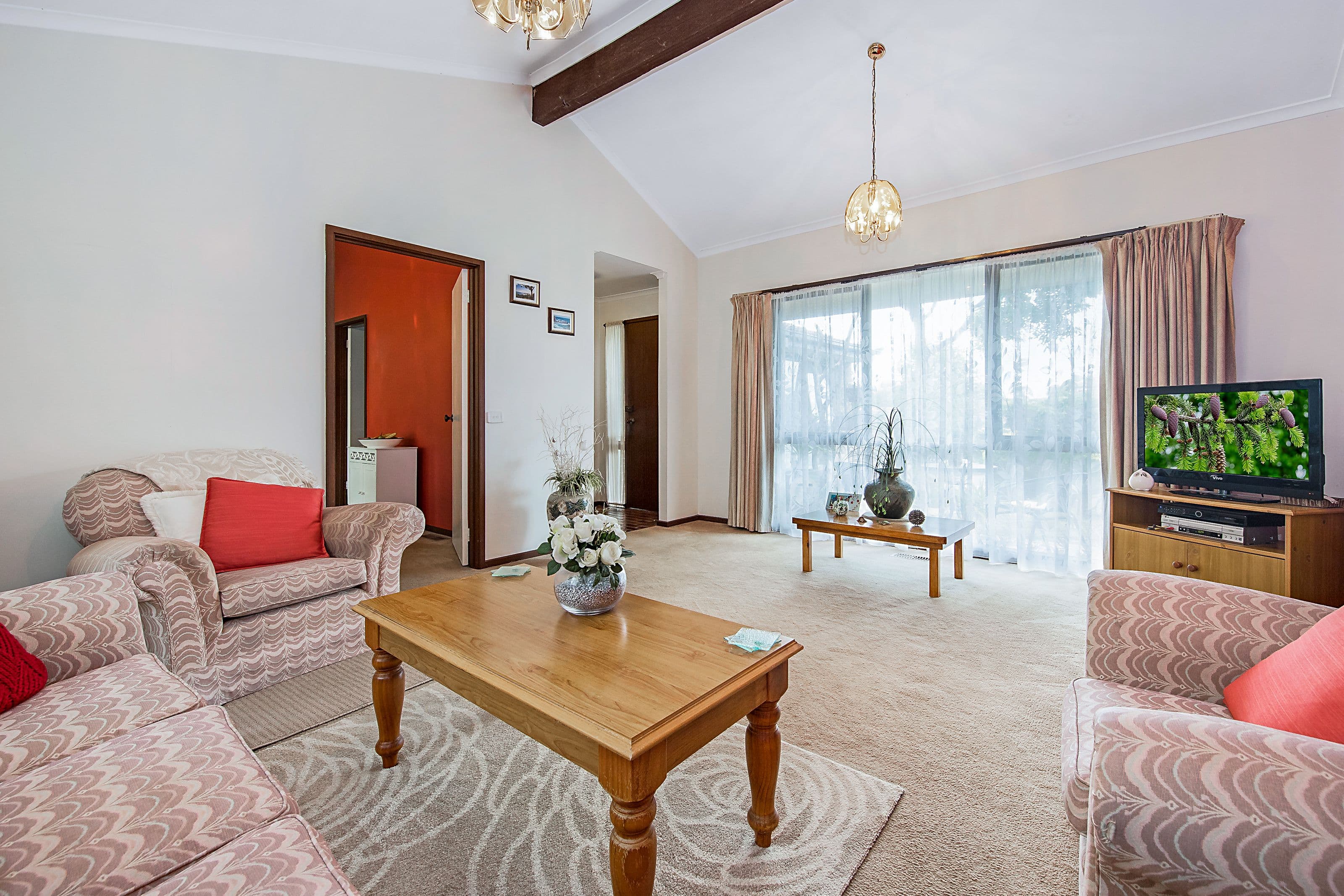26 Jonathan Avenue, Burwood East VIC 3151, Burwood East - Thumbnail 2