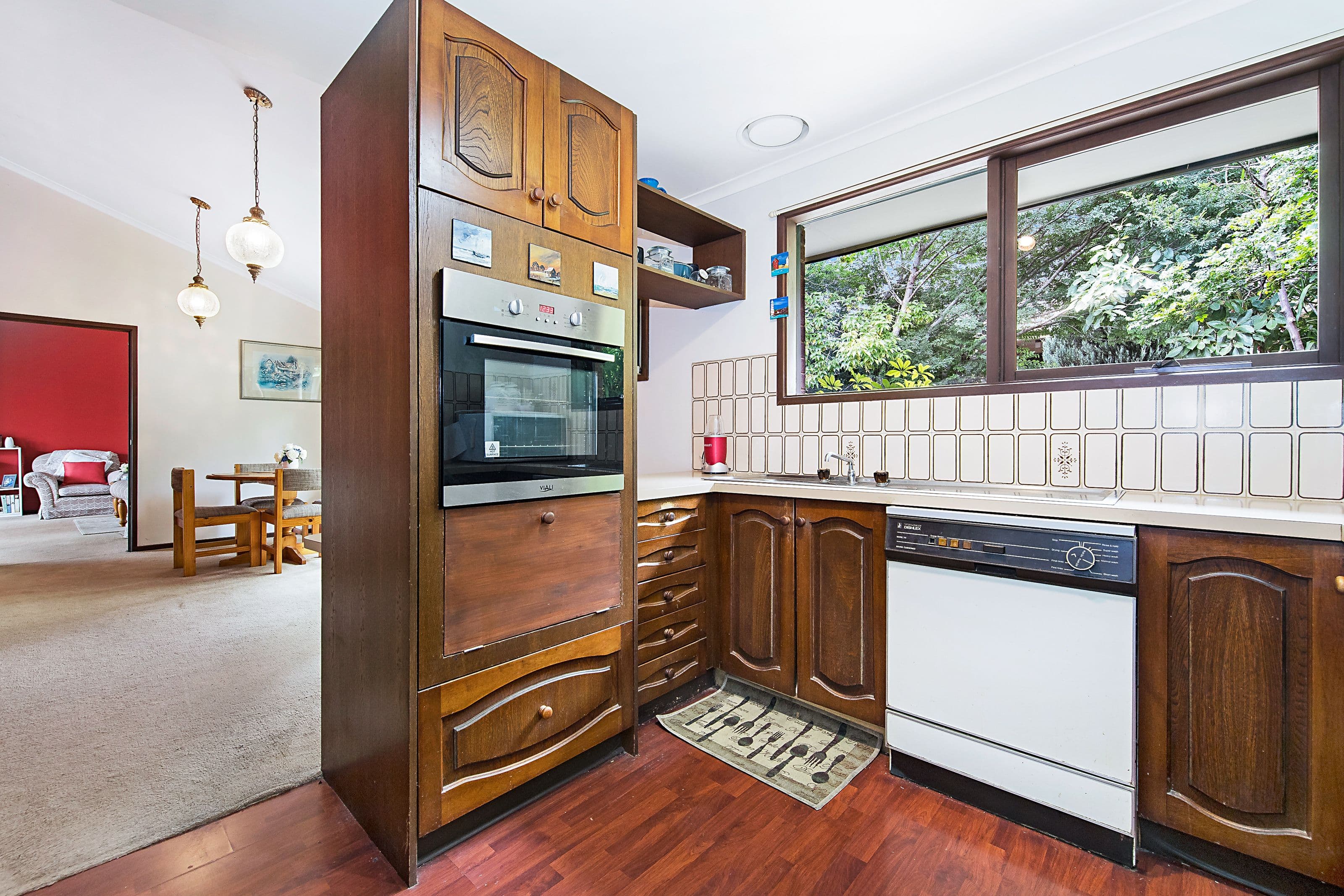 26 Jonathan Avenue, Burwood East VIC 3151, Burwood East - Thumbnail 4