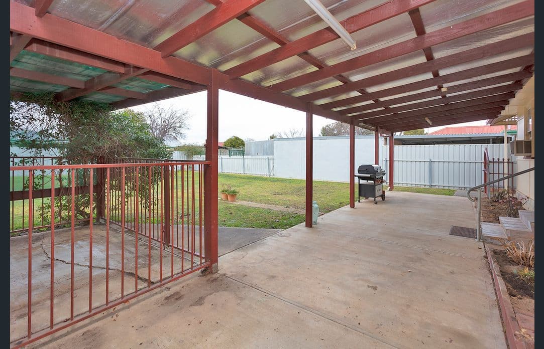 1048 Koonwarra Street, North Albury NSW 2640, North Albury - Thumbnail 4