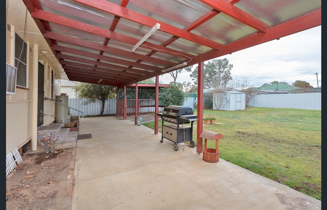 1048 Koonwarra Street, North Albury NSW 2640, North Albury - Thumbnail 5