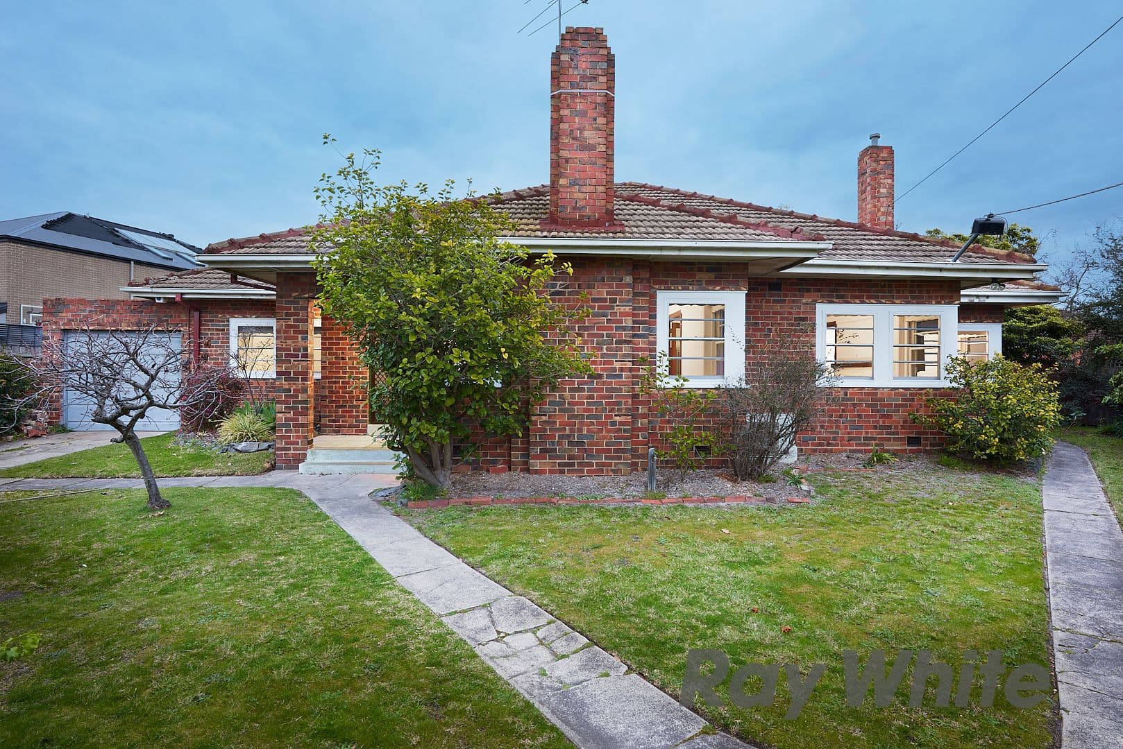 126 Como Parade West, Parkdale VIC 3195, Parkdale - Thumbnail 2