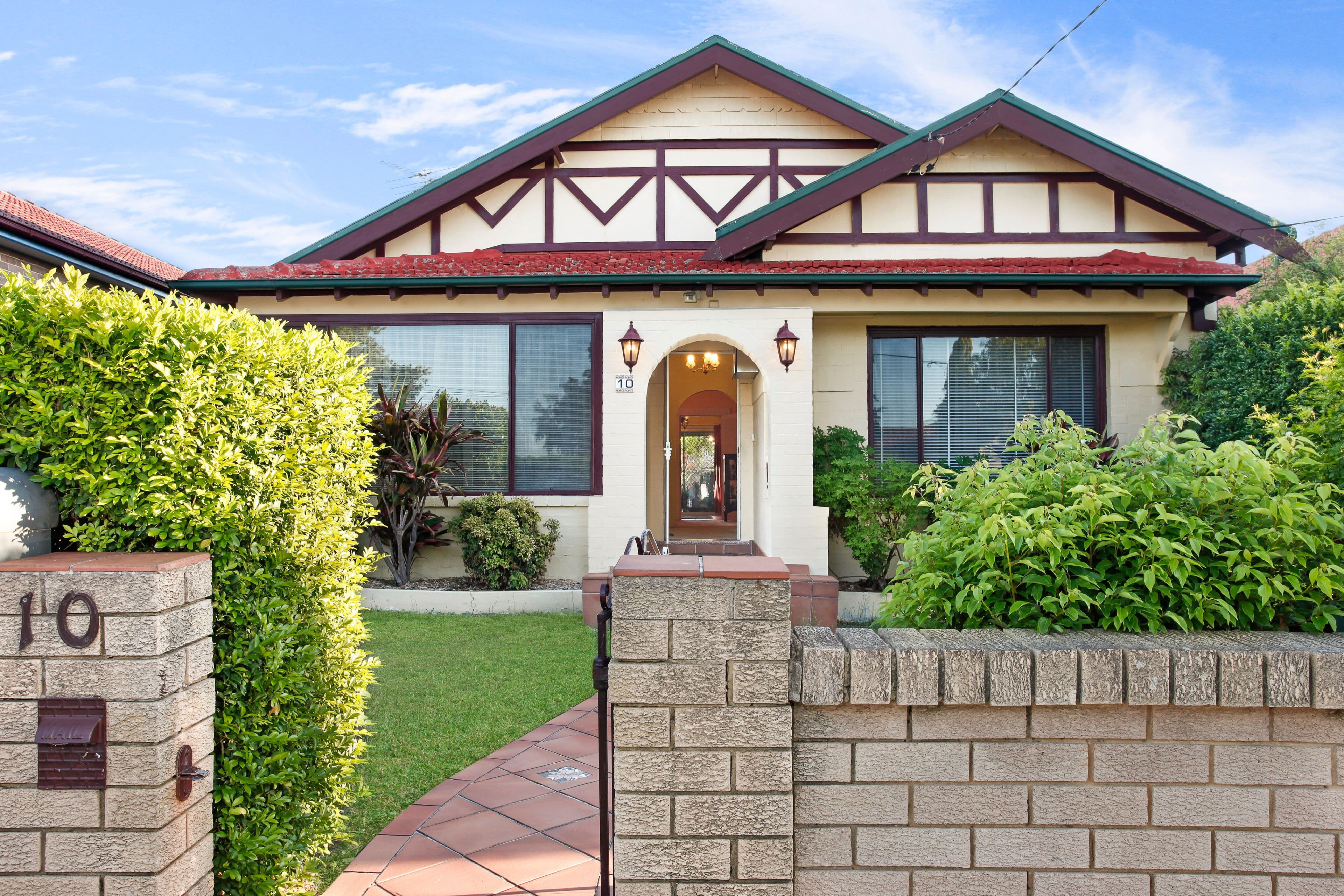 10 Fleet Avenue, Earlwood - Image 1