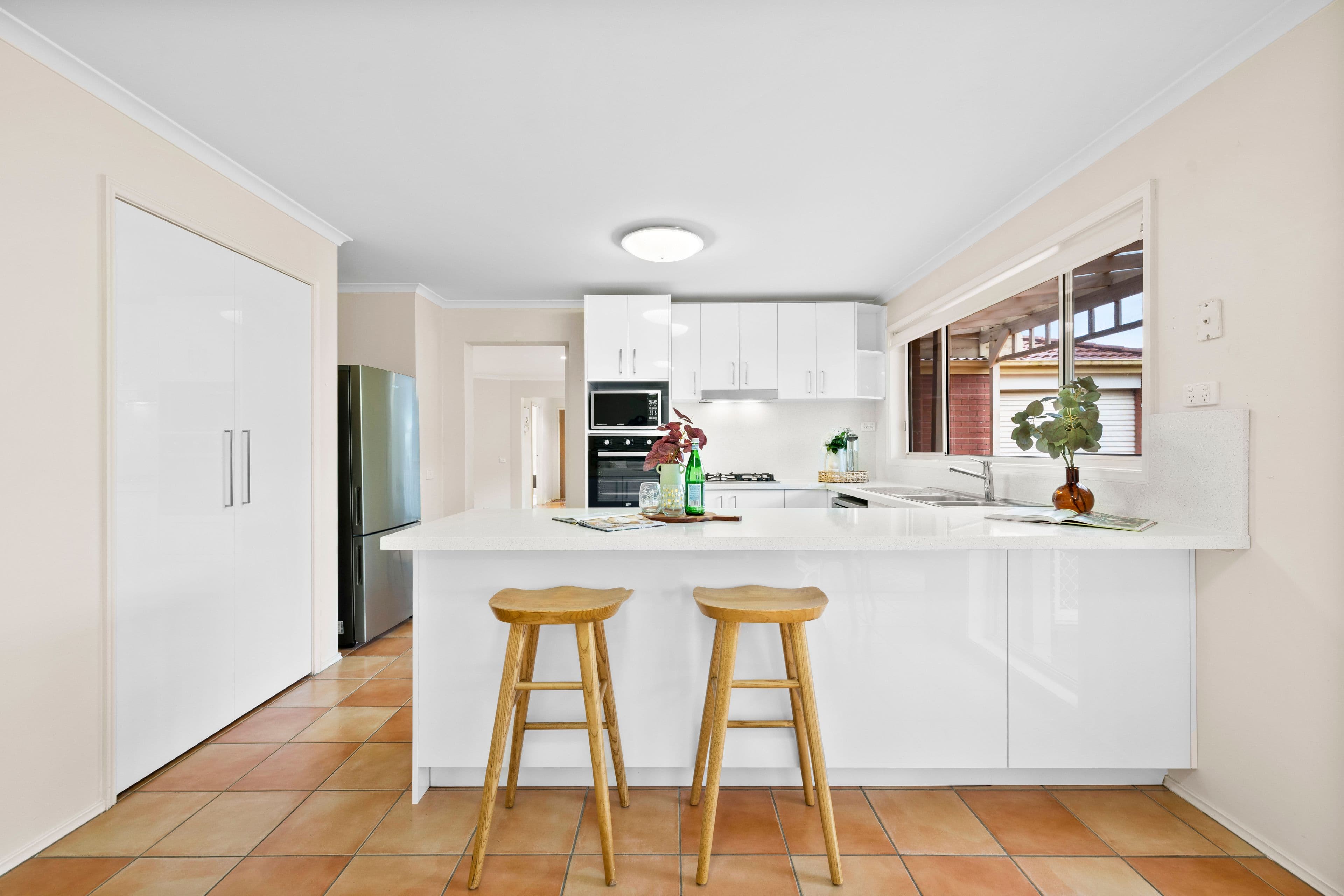 2 Dani Court, Rowville VIC 3178, Rowville - Thumbnail 3