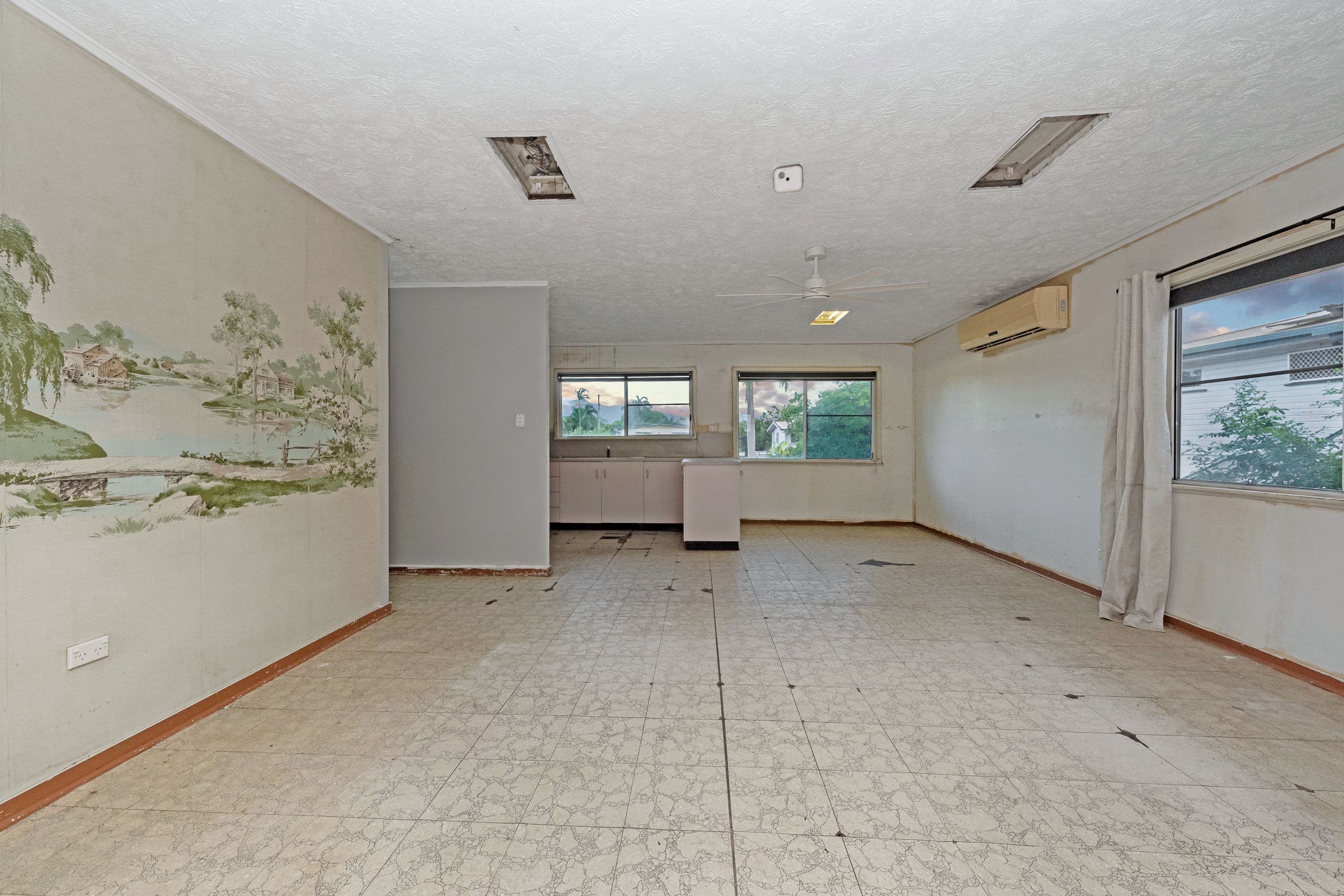 11 Punari Street, Currajong QLD 4812, Currajong - Thumbnail 2