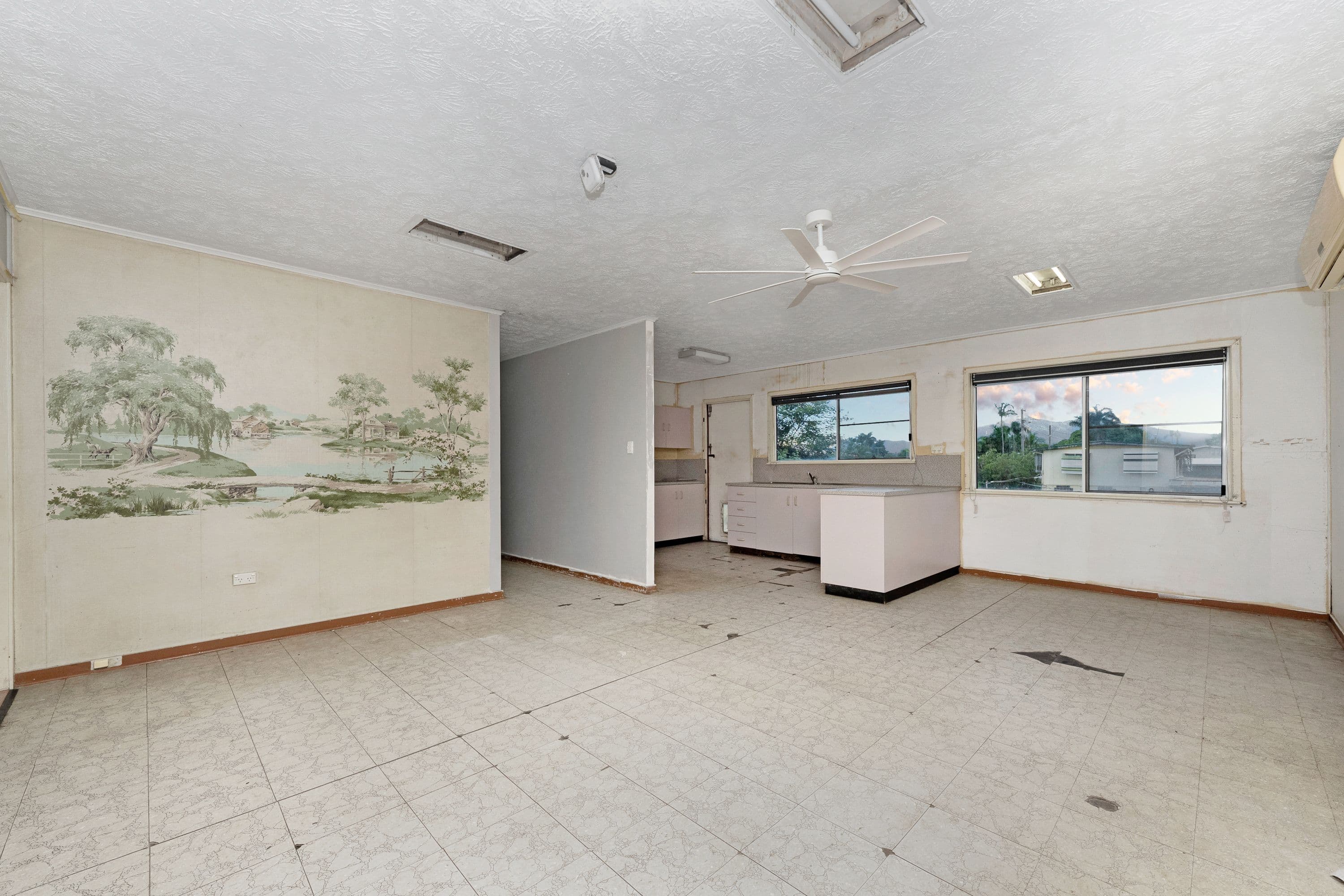 11 Punari Street, Currajong QLD 4812, Currajong - Thumbnail 3