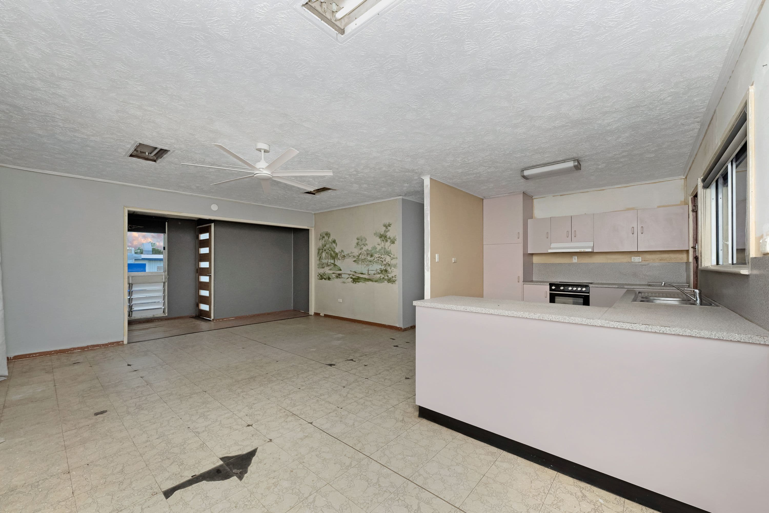 11 Punari Street, Currajong QLD 4812, Currajong - Thumbnail 4