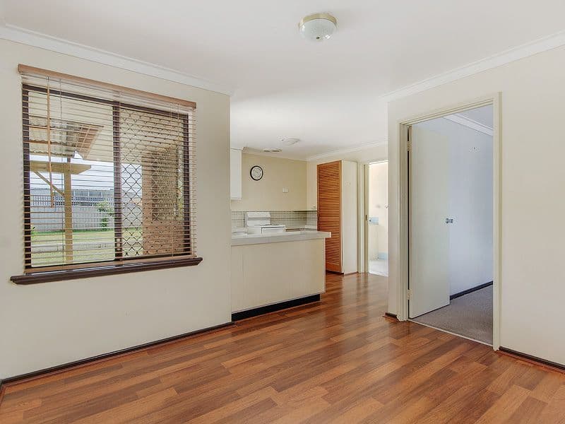 11 Tobin Way, Cooloongup WA 6168, Cooloongup - Thumbnail 5