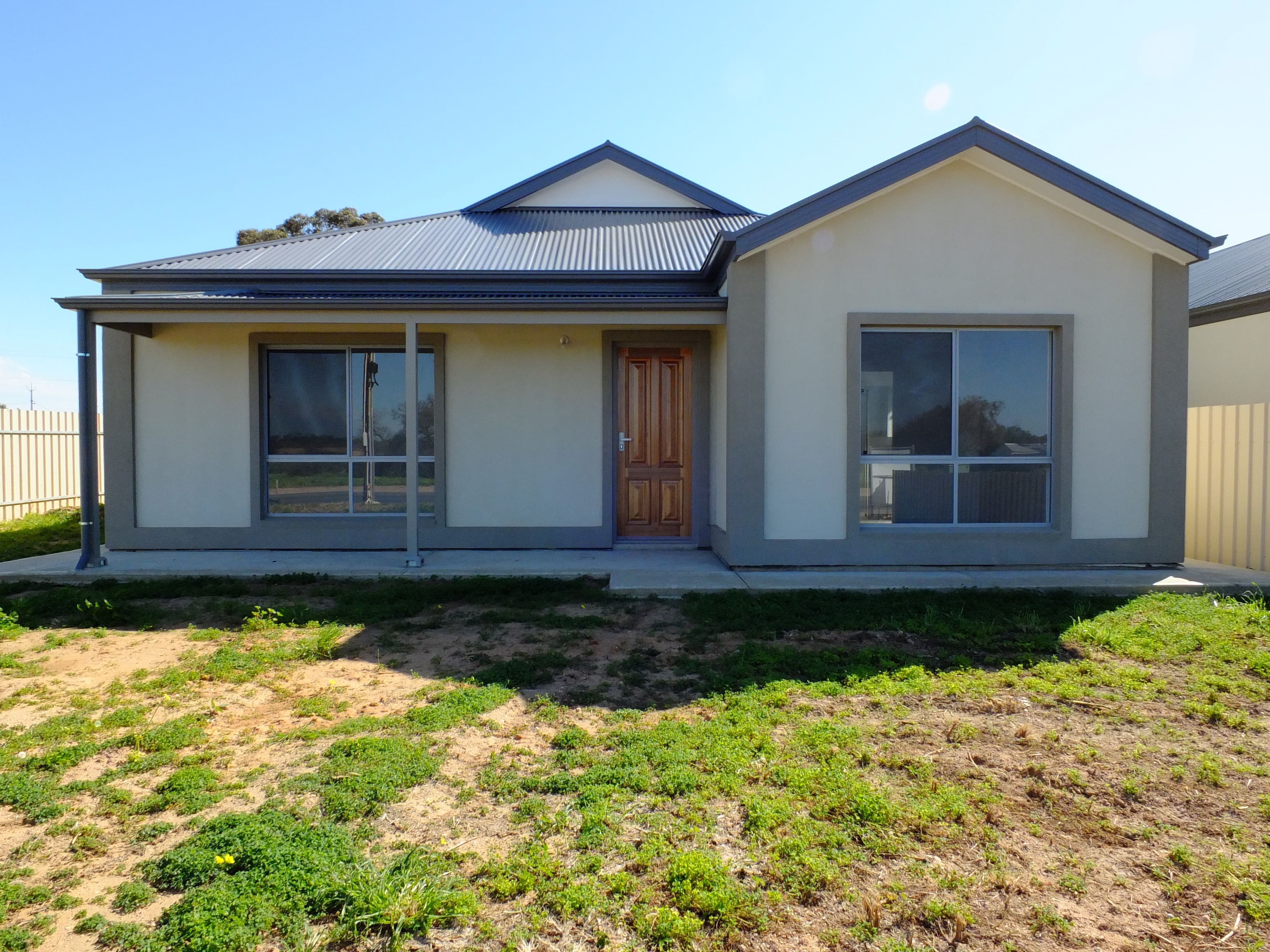 7 Kadina Road, Moonta SA 5558, Moonta - Thumbnail 2