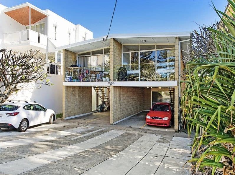 84 Albatross Avenue, Mermaid Beach QLD 4218, Mermaid Beach - Thumbnail 2