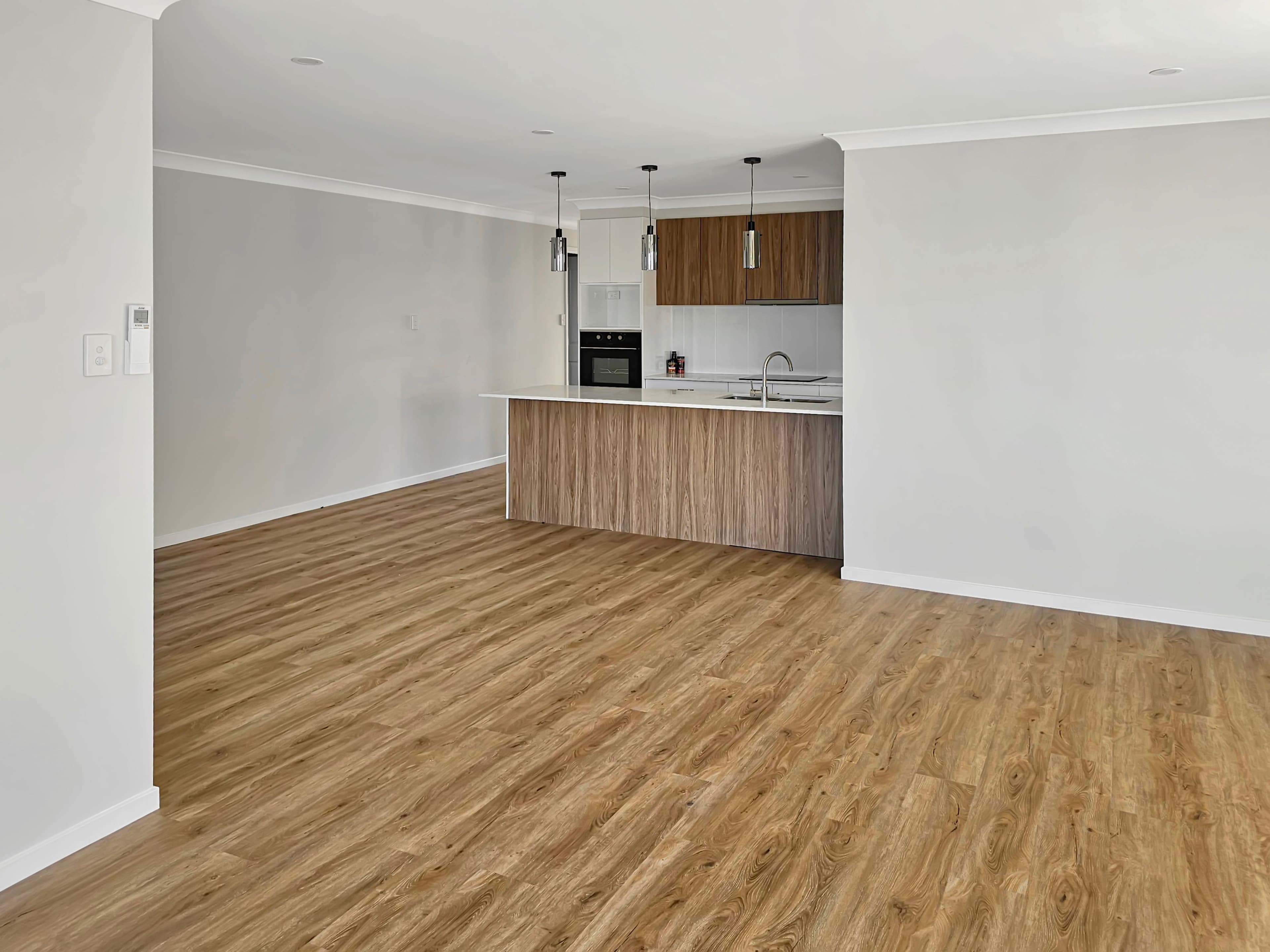 10 Chant Drive, Rosenthal Heights QLD 4370, Rosenthal Heights - Thumbnail 5