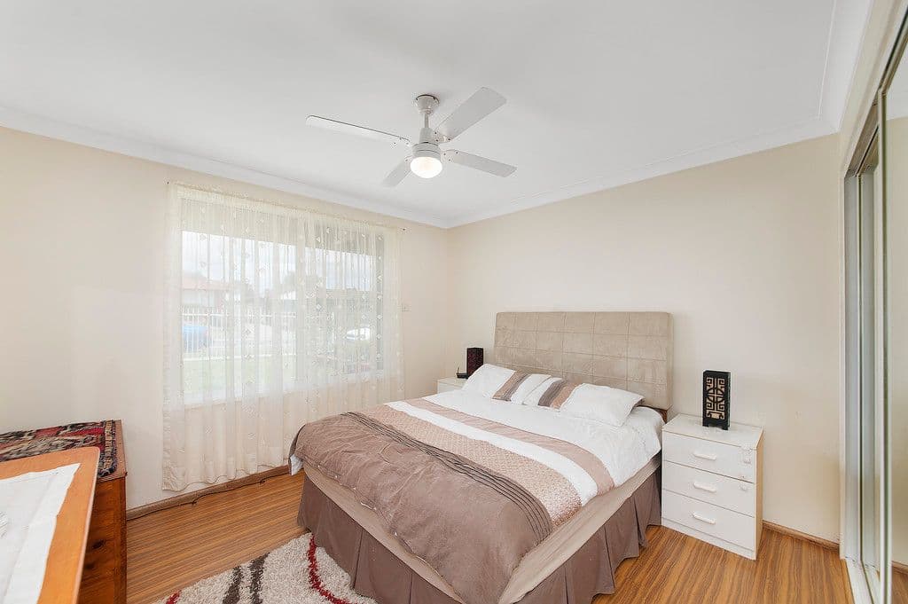 126 Mimosa Road, BOSSLEY PARK NSW 2176, Bossley Park - Thumbnail 5