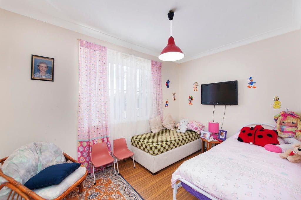 126 Mimosa Road, BOSSLEY PARK NSW 2176, Bossley Park - Thumbnail 6