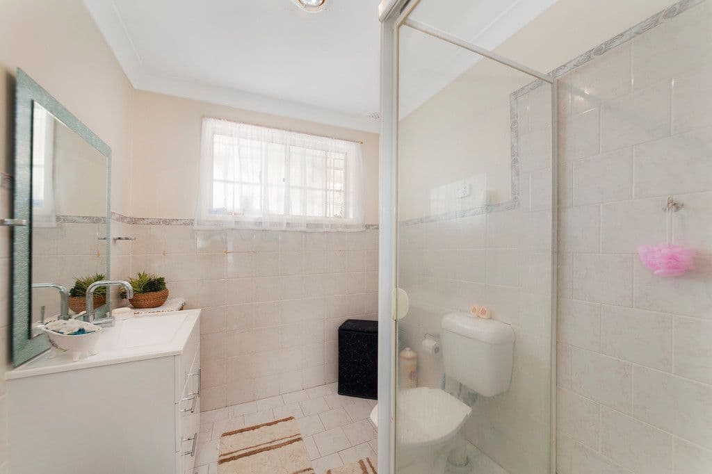 126 Mimosa Road, BOSSLEY PARK NSW 2176, Bossley Park - Thumbnail 7