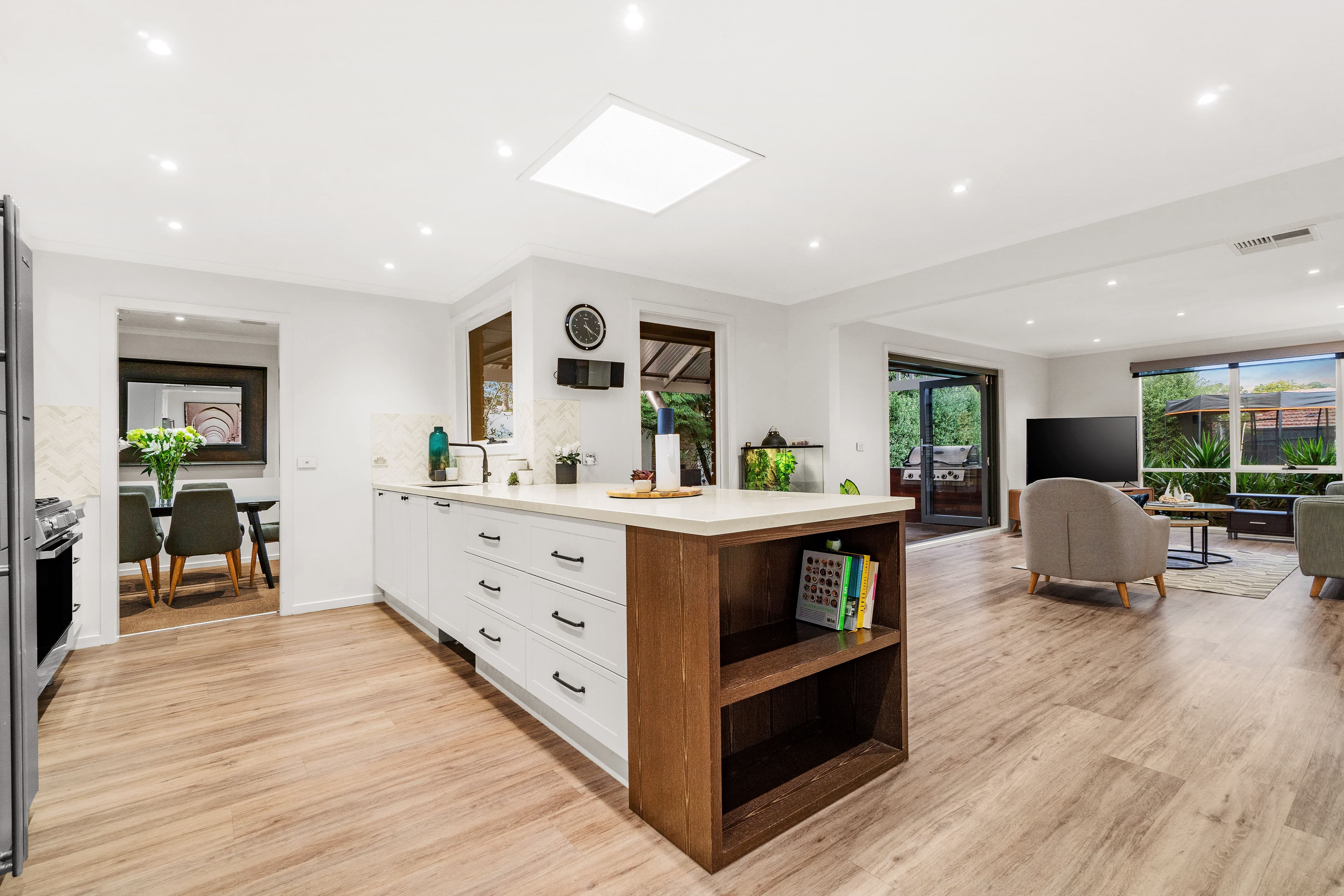 35 Taupo Crescent, Rowville VIC 3178, Rowville - Thumbnail 3