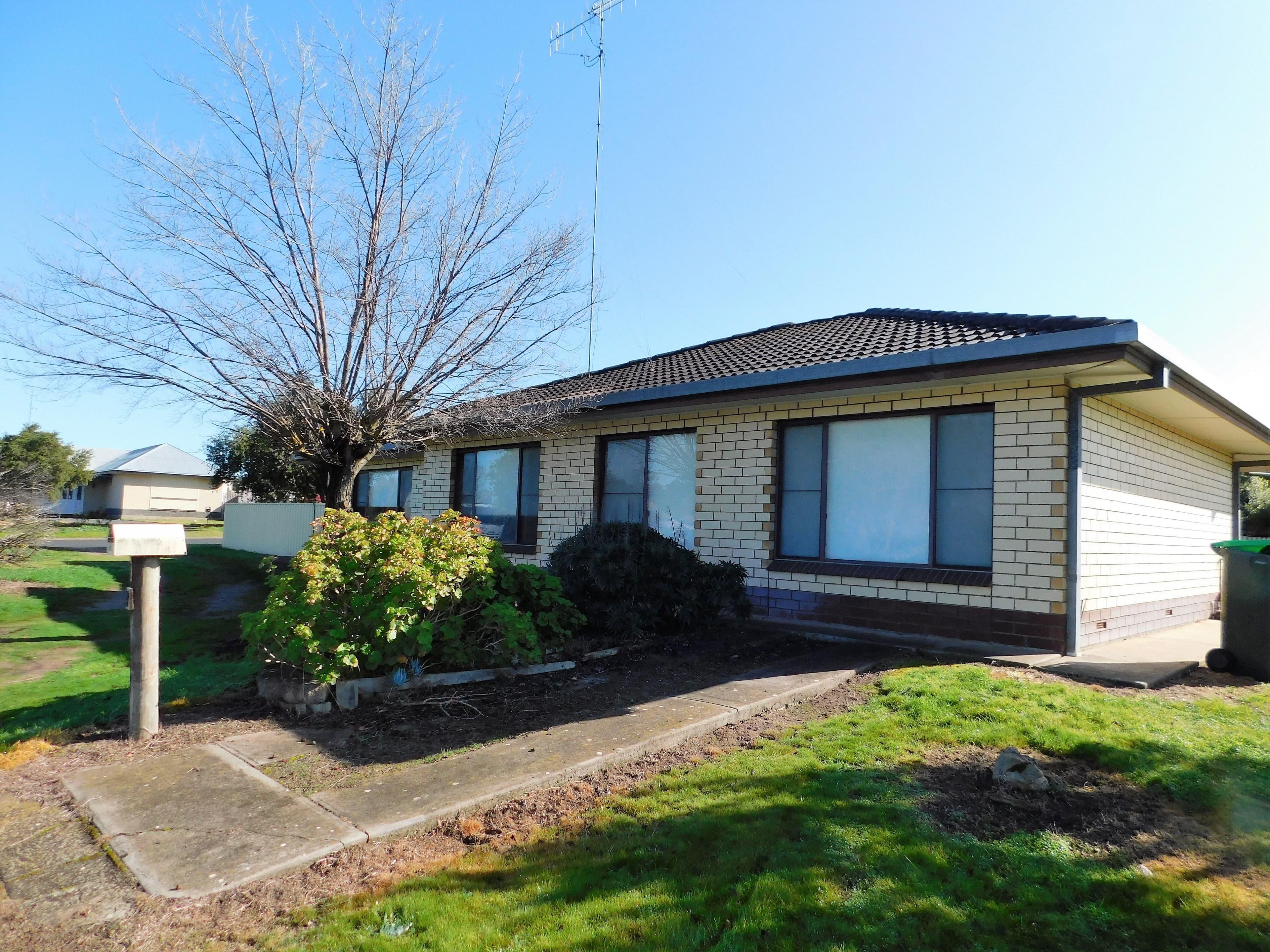 47 Milne Street, Bordertown SA 5268, Bordertown - Image 1