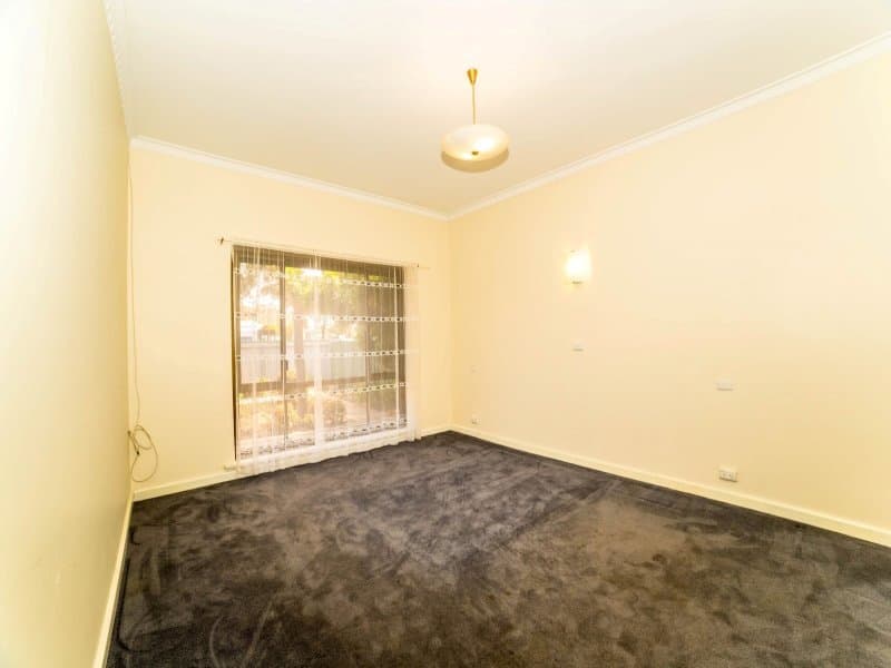 211 Sturt Road, Seacombe Gardens - Thumbnail 5