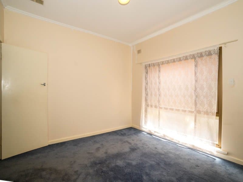 211 Sturt Road, Seacombe Gardens - Thumbnail 6