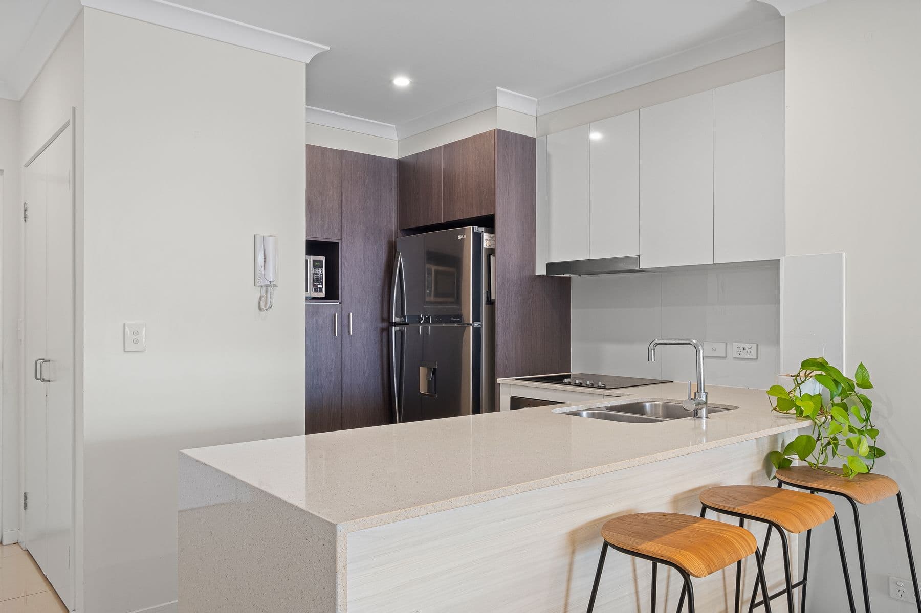 13-15 Isedale Street, Wooloowin QLD 4030, Wooloowin - Thumbnail 4