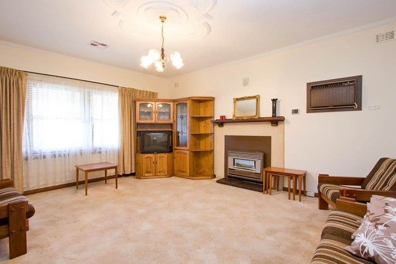 31 Angley Avenue, FINDON SA 5023, Findon - Thumbnail 2