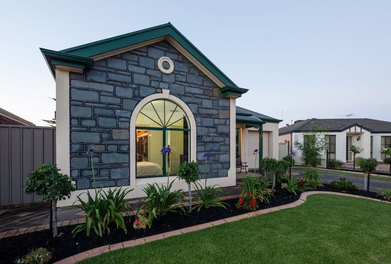 84 Parkway Circuit, PARAFIELD GARDENS SA 5107, Parafield Gardens - Thumbnail 2