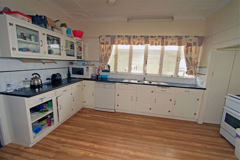332 Agnes Street, THE RANGE QLD 4700, The Range - Thumbnail 4