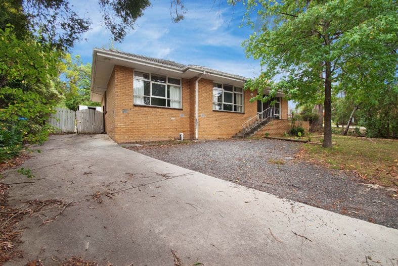 92 LINCOLN Road, Croydon VIC 3136, Croydon - Thumbnail 2