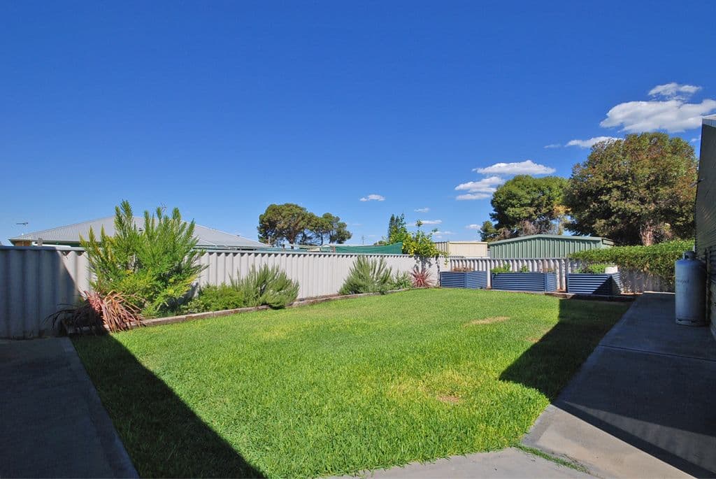 19 Elizabeth Way, Jurien Bay WA 6516, Jurien Bay - Thumbnail 2